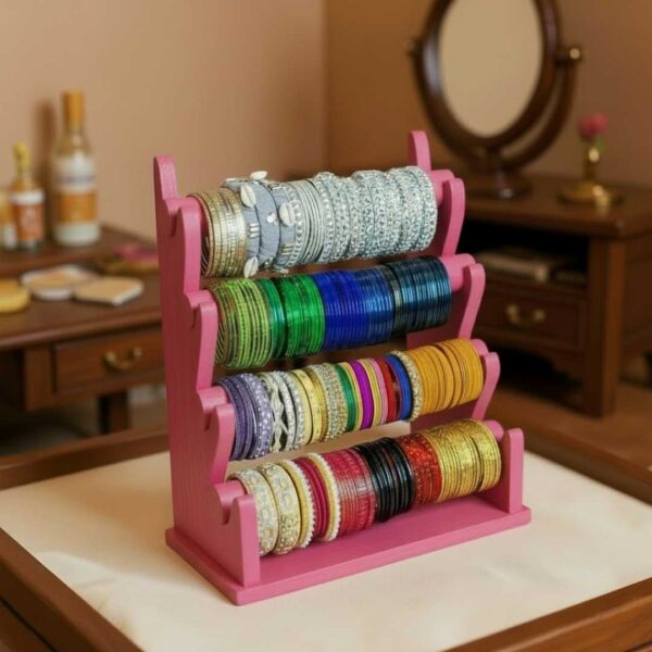 কাঠের চুরির আলনায়, 4Leyar,